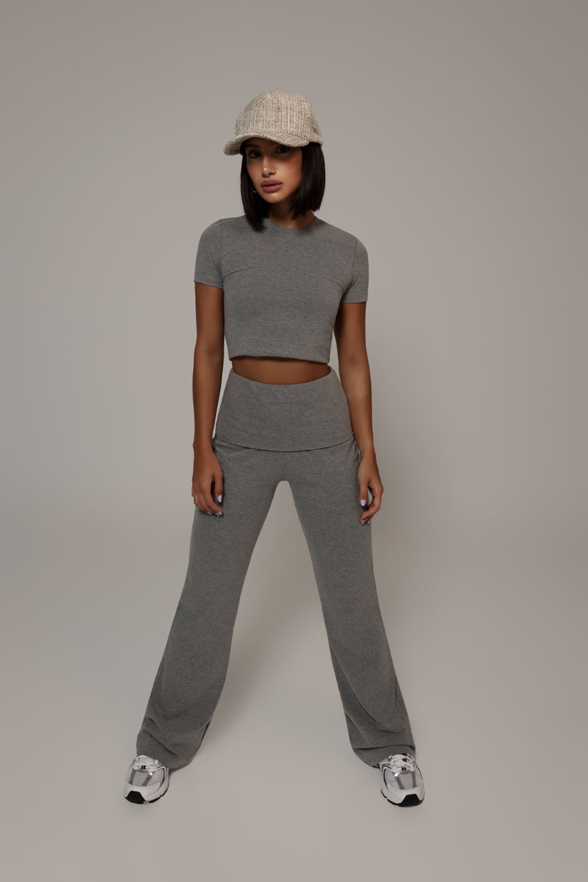 T-Shirt Aura - Cinza